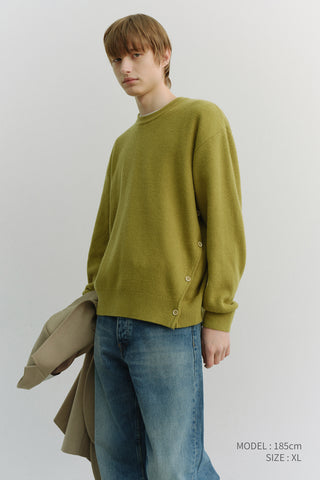 UNISEX BUTTONED CREWNECK SWEATER OLIVE