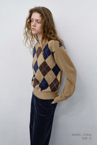 UNISEX ARGYLE CREWNECK SWEATER CAMEL BEIGE
