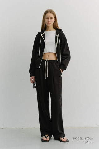 UNISEX LEATHER LOGO WIDE SWEAT PANTS BLACK