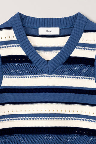 UNISEX CRAFTED STRIPED KNIT VEST BLUE CREAM