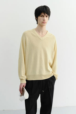 UNISEX V-NECK SWEATER BUTTER
