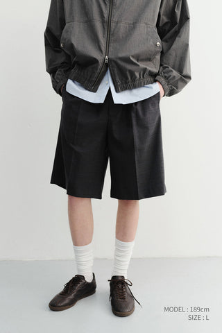 PLEATED BERMUDA SHORTS GREY