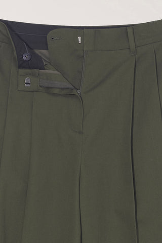 DOUBLE PLEATED WIDE CHINO SLACKS KHAKI