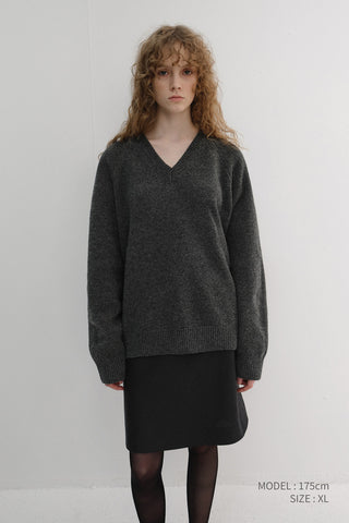 UNISEX SOFT VOLUME V-NECK SWEATER CHARCOAL GREY