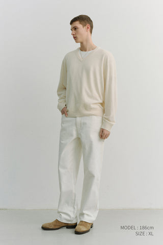 UNISEX SOFT V-NECK SWEATER IVORY