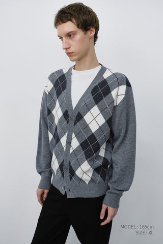 UNISEX V-NECK ARGYLE CARDIGAN GREY