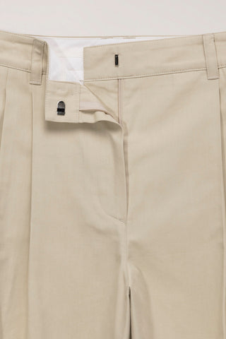 SUMMER DOUBLE PLEATED CHINO SLACKS BEIGE