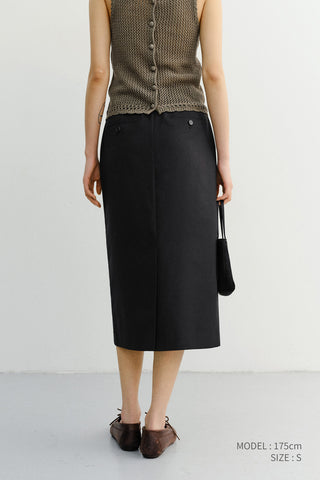 H-LINE LONG SKIRT BLACK