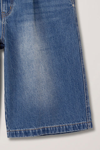 PLEATED BERMUDA DENIM SHORTS CLASSIC BLUE