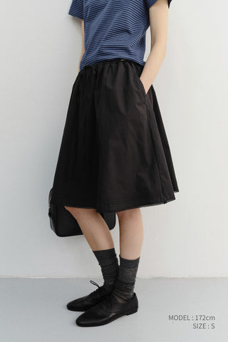 LACED MIDI FULL SKIRT BLACK