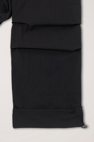 UTILITY PARACHUTE PANTS BLACK