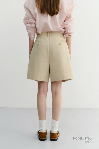 DOUBLE PLEATED BERMUDA SHORTS BEIGE