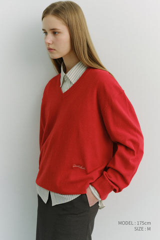 UNISEX SOFT V-NECK SWEATER TOMATO RED