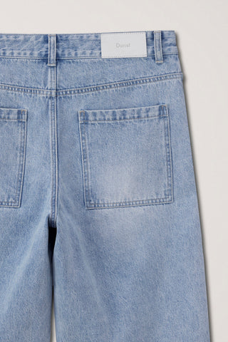 PLEATED BERMUDA DENIM SHORTS LIGHT BLUE