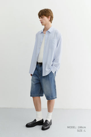 PLEATED BERMUDA DENIM SHORTS CLASSIC BLUE