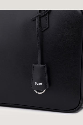 CLASSIC 28 LEATHER BAG BLACK