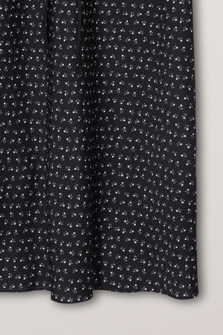 SLEEVELESS PATTERNED DRESS BLACK
