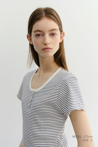 CLASSIC SCOOP NECK TOP BLUE STRIPE