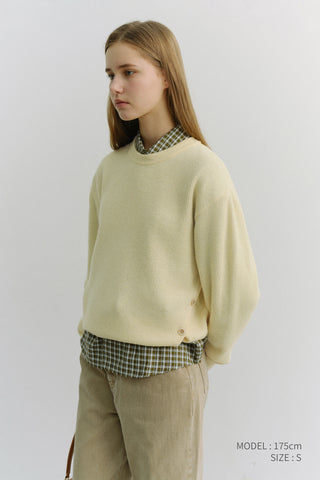 UNISEX BUTTONED CREWNECK SWEATER BUTTER