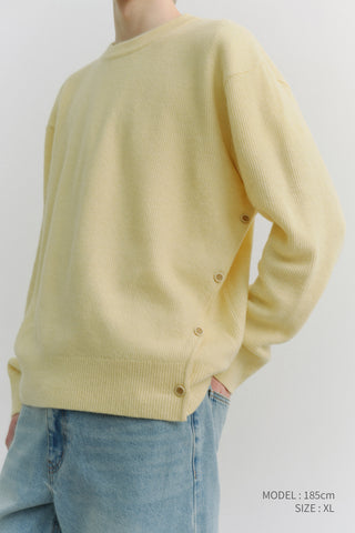 UNISEX BUTTONED CREWNECK SWEATER BUTTER