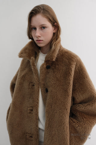 FLUFFY FUR JACKET CAMEL