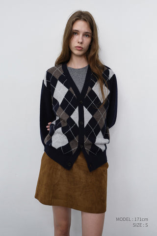 UNISEX V-NECK ARGYLE CARDIGAN NAVY