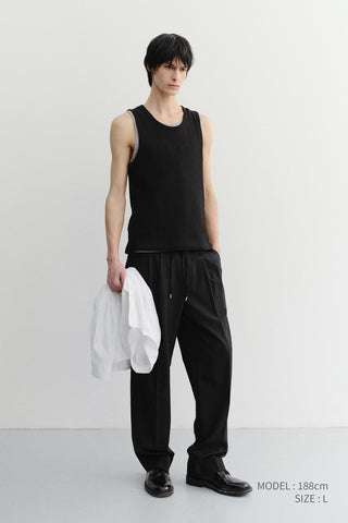 RELAXED SLEEVELESS TOP BLACK
