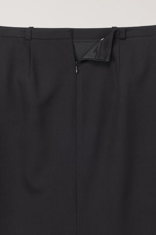 H-LINE MAXI SKIRT BLACK