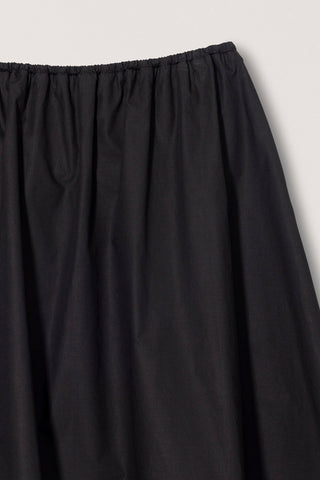 LACED MIDI FULL SKIRT BLACK