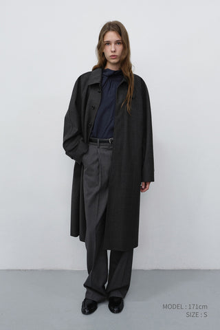 PLEATED SEMI-WIDE SLACKS CHARCOAL GREY