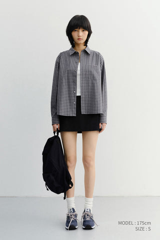 UNISEX CROPPED CHECKED SHIRT NAVY CHECK