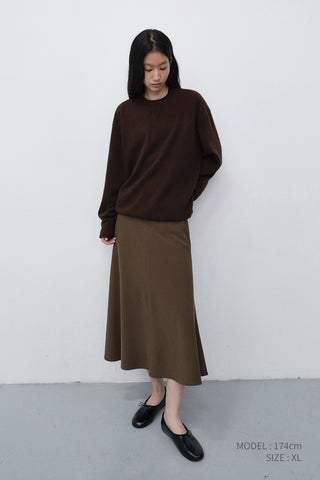 UNISEX ESSENTIAL CREWNECK SWEATER BROWN