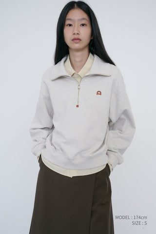 UNISEX LEATHER LOGO HALF ZIP-UP SWEATSHIRT OATMEAL MELANGE