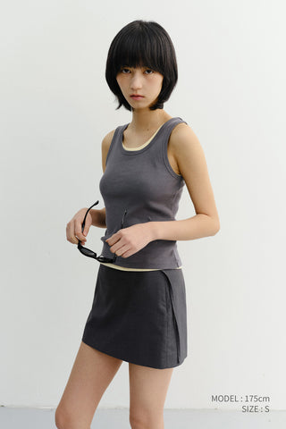 ESSENTIAL SLEEVELESS TOP CHARCOAL GREY
