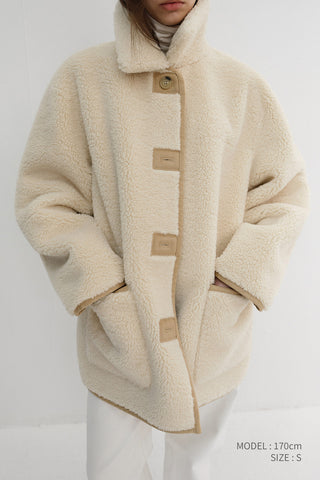 UNISEX REVERSIBLE SOFT SHEARLING HALF JACKET SOFT BEIGE