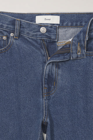 ESSENTIAL SEMI BOOT-CUT JEANS CLASSIC BLUE