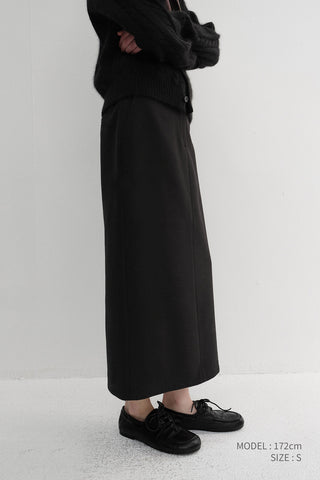 H-LINE LONG SKIRT BLACK