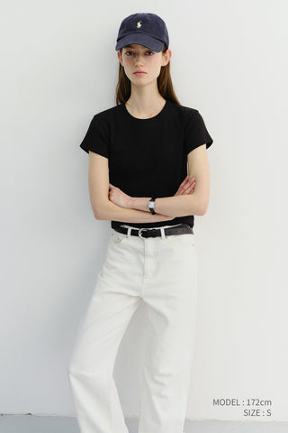 ESSENTIAL T-SHIRT BLACK