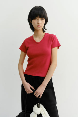 V-NECK SLIM TOP RED