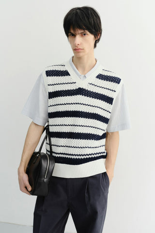 UNISEX CHUNKY STRIPED KNIT VEST NAVY