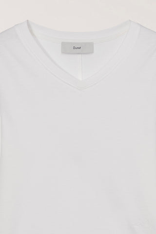 ESSENTIAL PETIT V-NECK T-SHIRT OFF WHITE