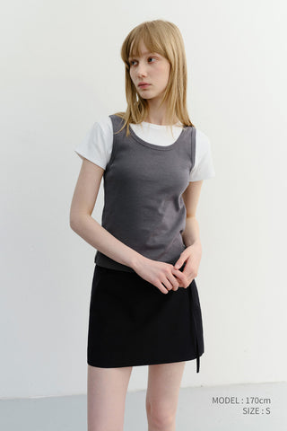 ESSENTIAL SLEEVELESS TOP CHARCOAL GREY