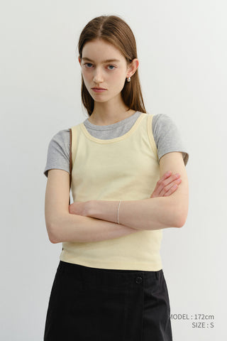 ESSENTIAL SLEEVELESS TOP BUTTER