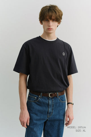 UNISEX LOGO CREASE T-SHIRT FRENCH NAVY