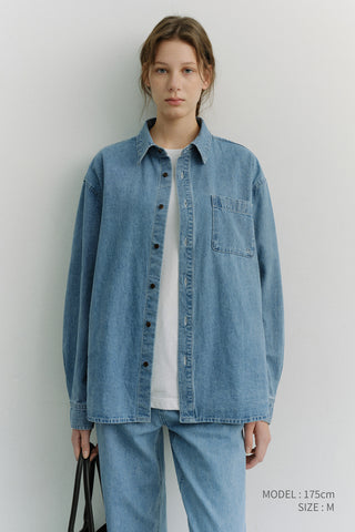 UNISEX OVERSIZED DENIM SHIRT LIGHT BLUE