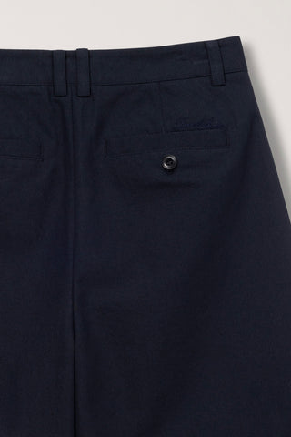 DOUBLE PLEATED BERMUDA SHORTS NAVY