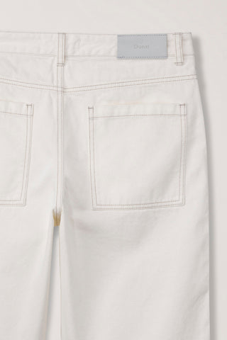 PLEATED BERMUDA DENIM SHORTS CREAM