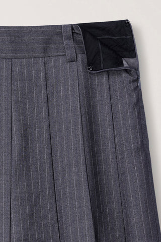 PLEATS MINI STRIPED SKIRT GREY STRIPE