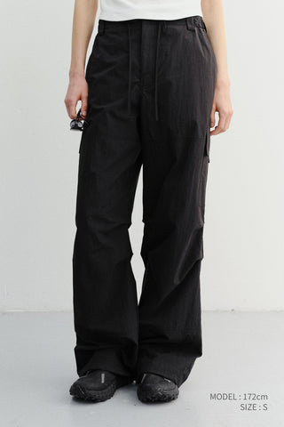 UTILITY PARACHUTE PANTS BLACK