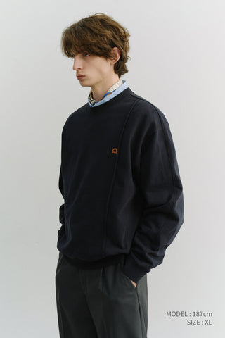 UNISEX DUNST LOGO CREASE SWEATSHIRT FRENCH NAVY